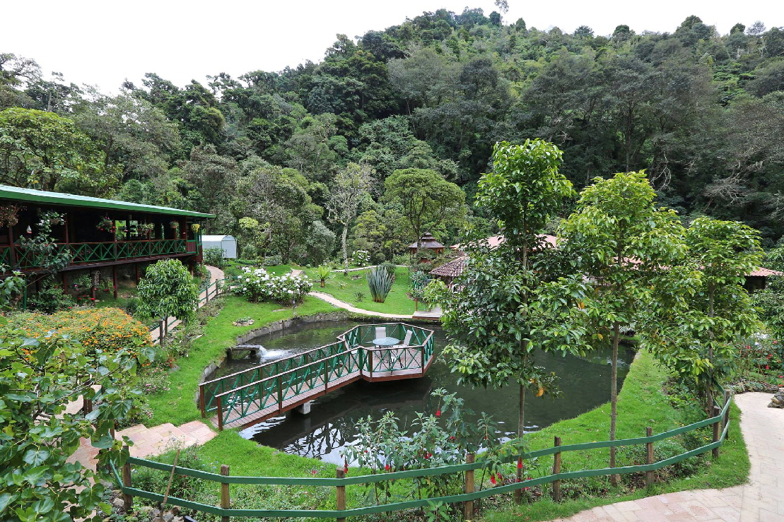 Trogon Lodge